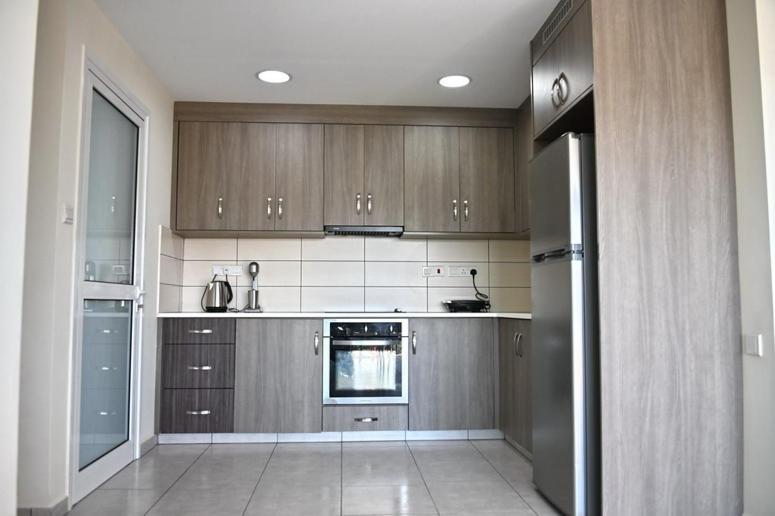 Edessis Beach House Лимасол Екстериор снимка