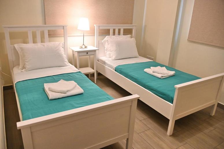 Edessis Beach House Лимасол Екстериор снимка